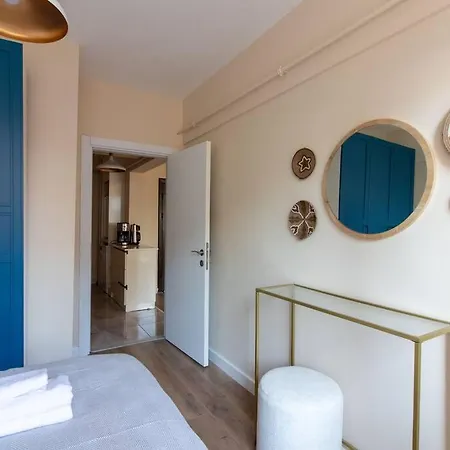 公寓 Energetic Cute 1br W/ Ac & Balcony 伊斯坦布尔