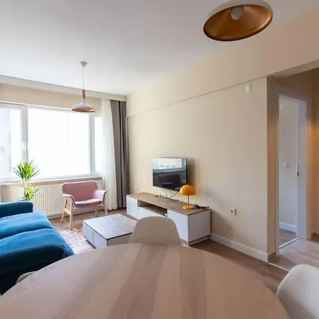 公寓 Energetic Cute 1br W/ Ac & Balcony